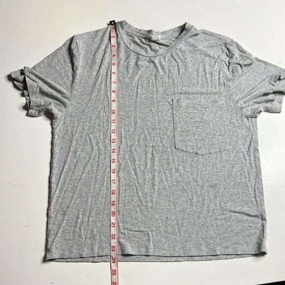 Aritzia Wilfred Free Gray Short Sleeves Top size M - Picture 6 of 6